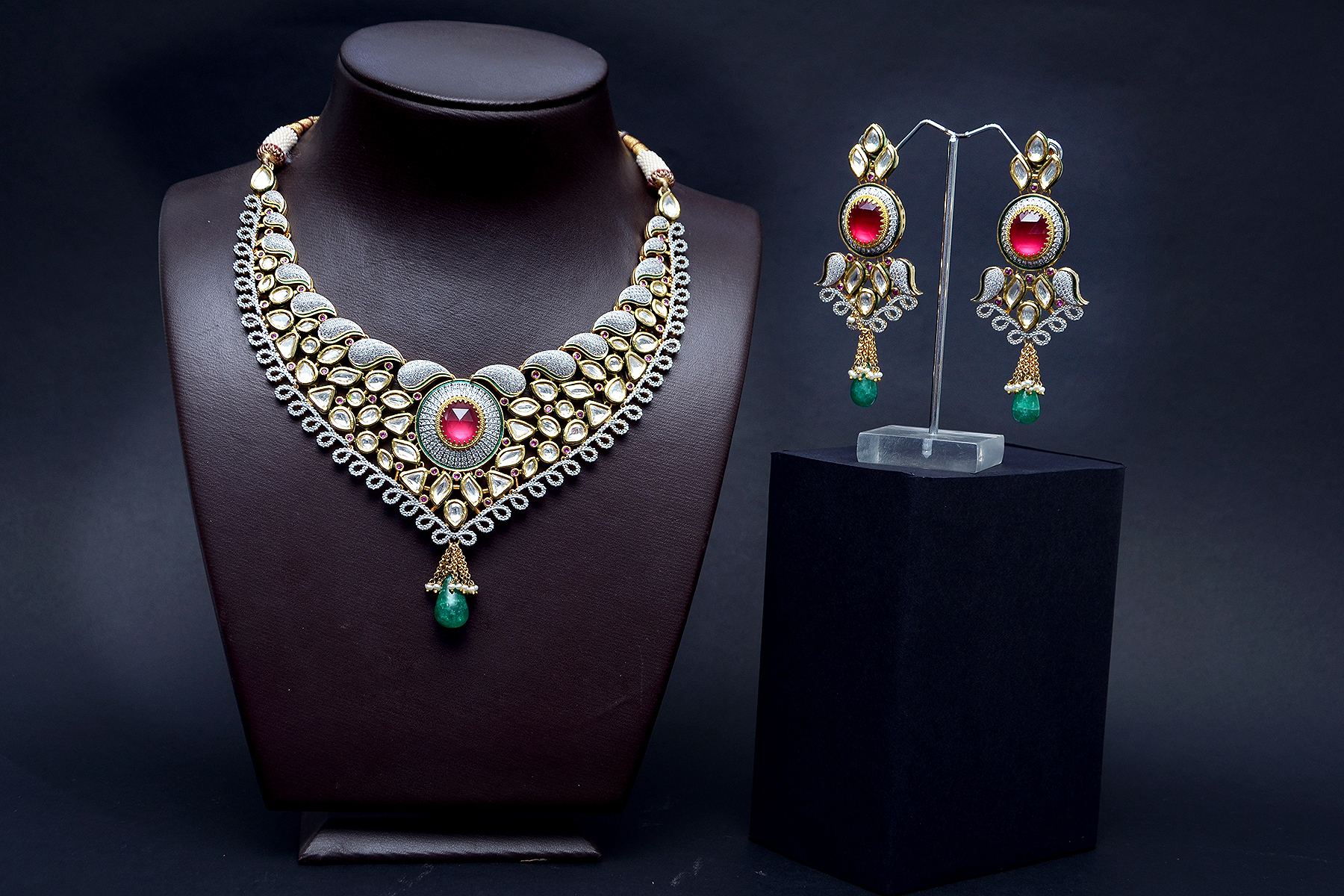 Aarzoo Jewellers