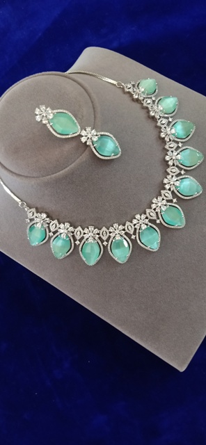 Aarzoo Jewellers